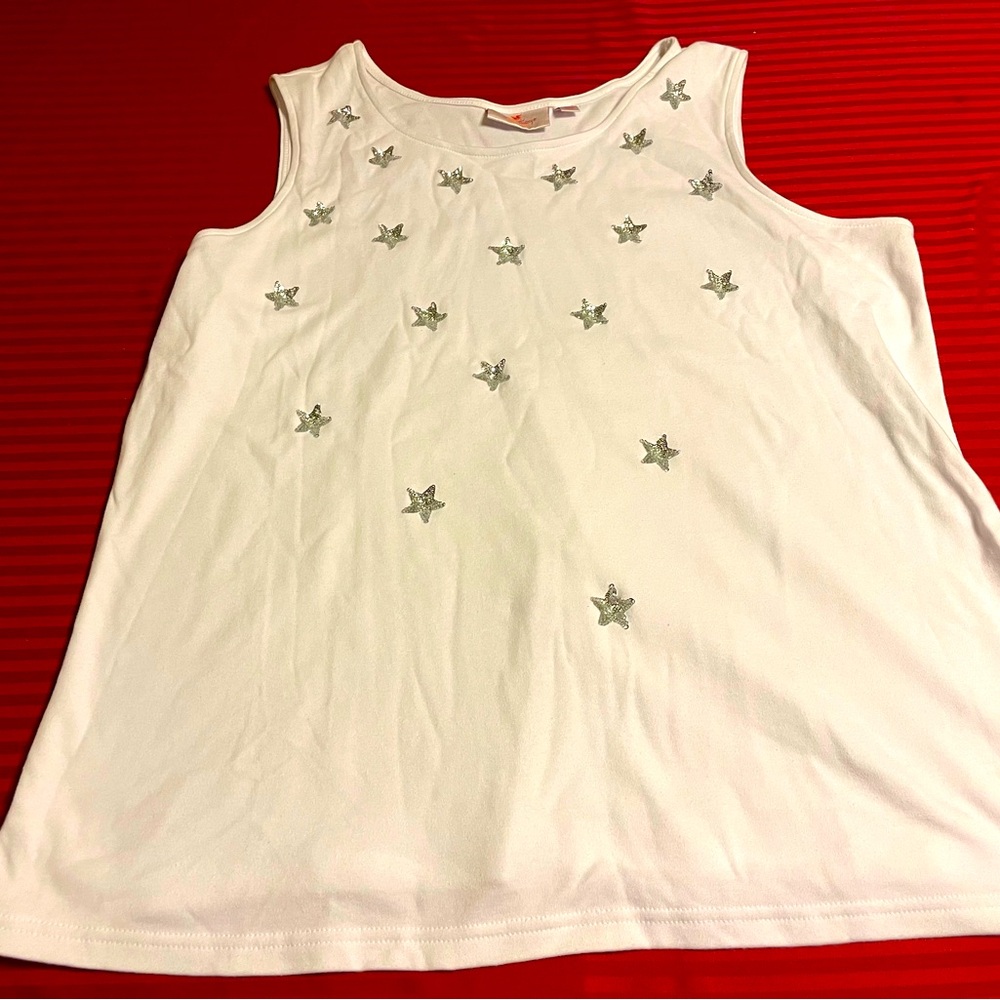 Pre-Owned White Quacker Factory Sequined Tank Top